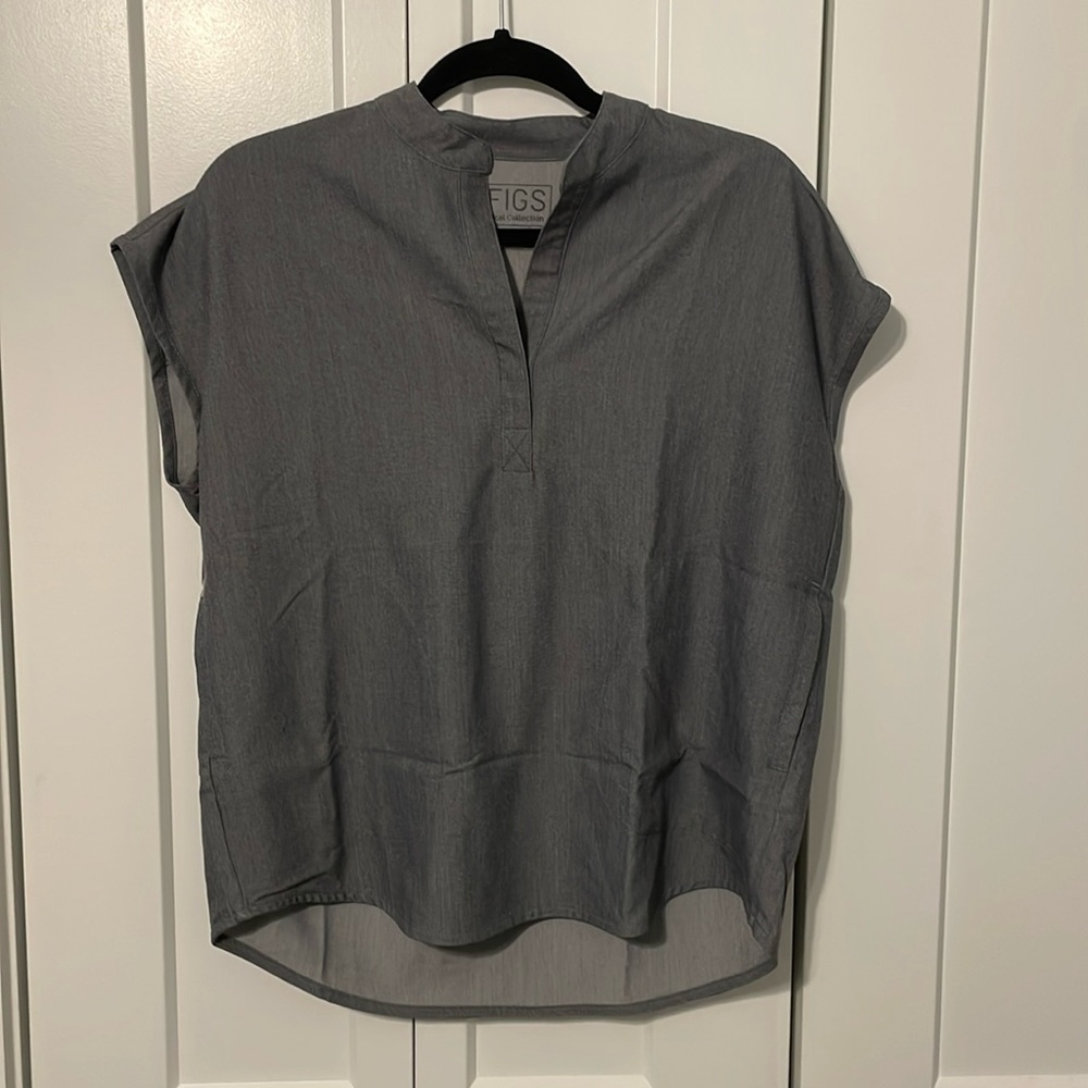 Figs Scrubs Top XS GRAY NWOT